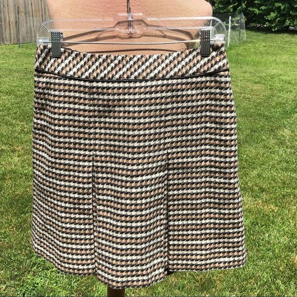 Talbots Dresses & Skirts - TALBOT’S A Line Pleated Herringbone Print Skirt